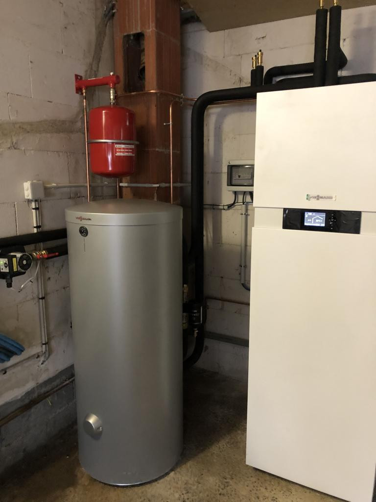 Remplacement d’une chaudière fioul par une pompe à chaleur air/eau à Barras