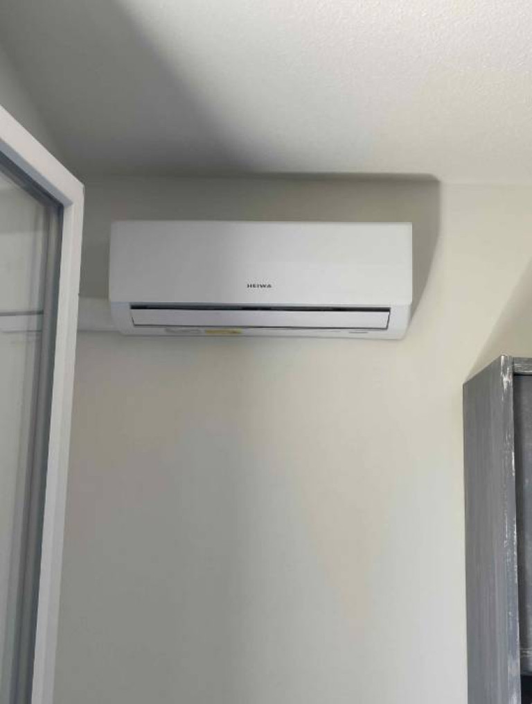 Installation d'une pompe à chaleur air/air bi-split réversible à Digne-les-Bains