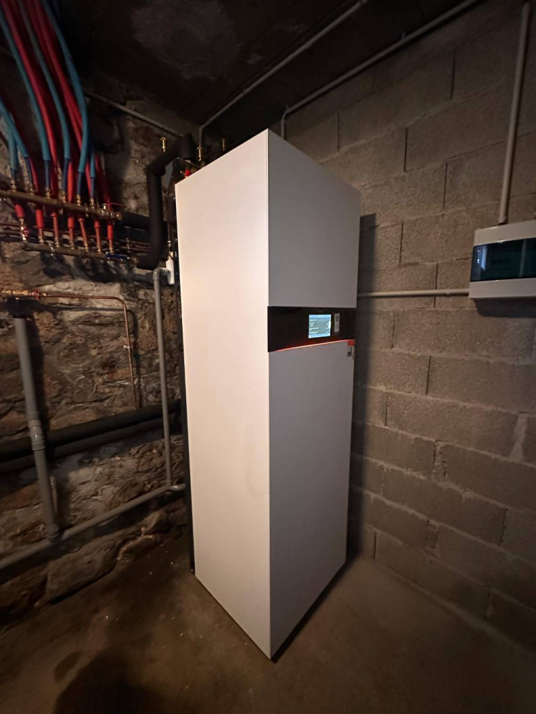 Installation d’une pompe à chaleur Air/Eau Viessmann à Digne-les-Bains