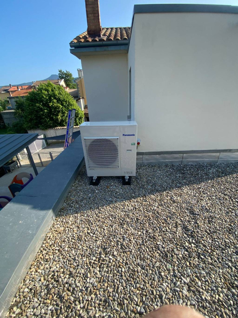 Installation de systèmes de climatisation Multi Split Panasonic à Castellane